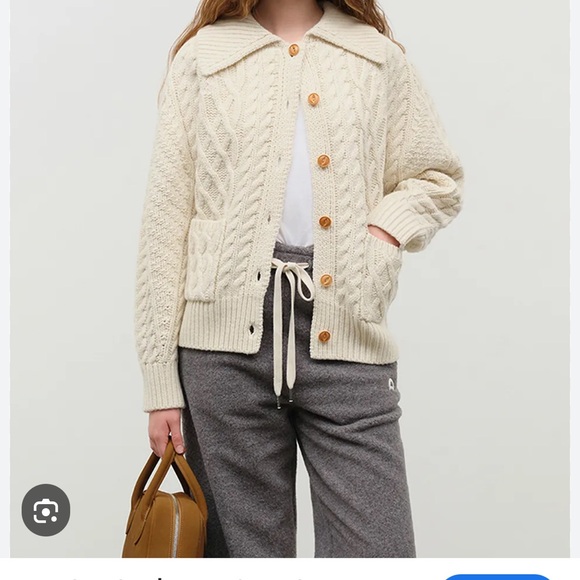 Dunst - Picture 3 of 8